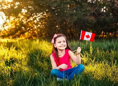 加拿大将在未来几个月内宣布新15周育儿福利